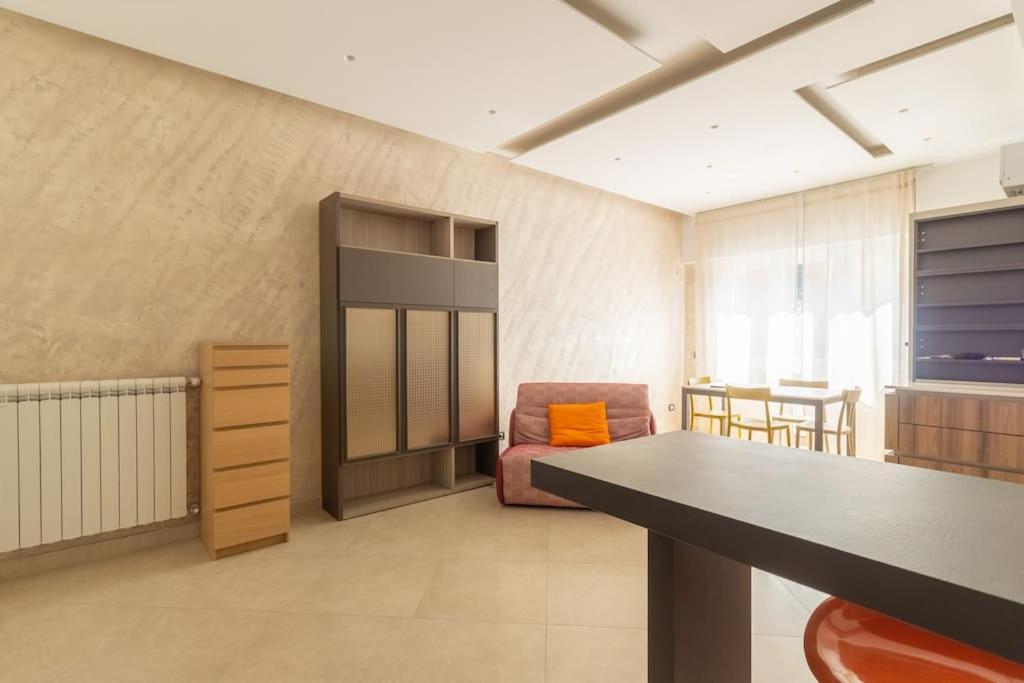 Monzio'S House Apartment เนเปิลส์ ภายนอก รูปภาพ